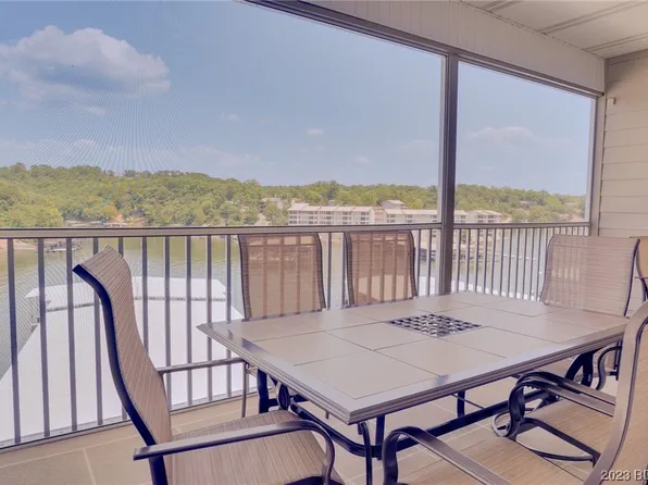 68 Lighthouse Rd #342, Lake Ozark, MO 65049