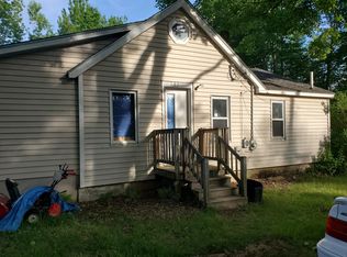 283 Swan Rd, New Sharon, ME 04955