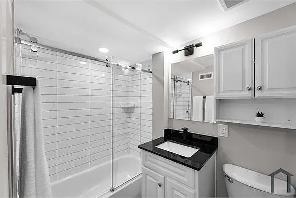 1017 Euclid St NW #1 — Photo 11