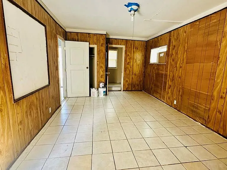 515 McDavitt Blvd — Photo 9