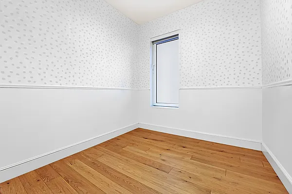 Bedroom, photo 2