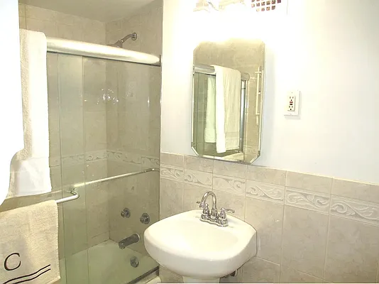 Sold by Voro New York | media 14