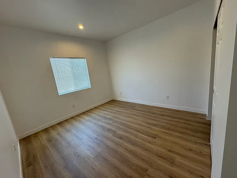 2822 Wall Ave — Photo 16