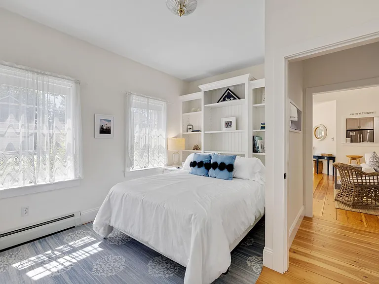 14 Woodland Ave — Photo 29