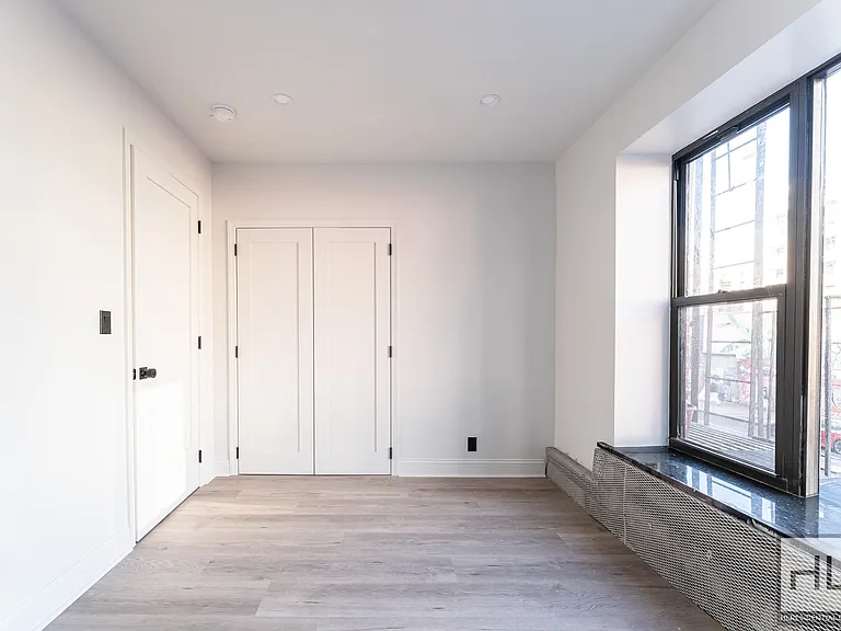 103 Essex St #2F — Photo 10