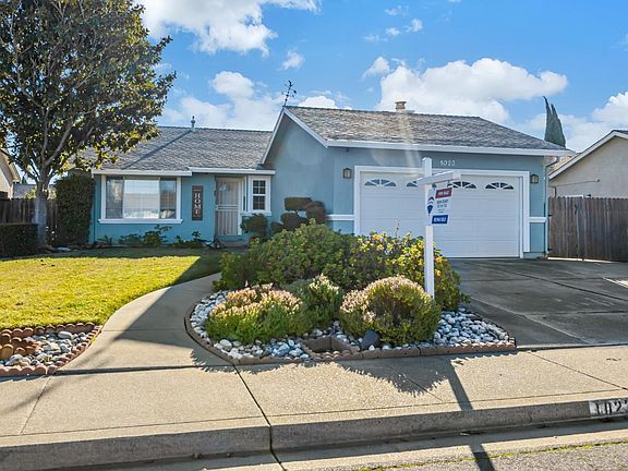 3rd image of 1023 Whistler Dr