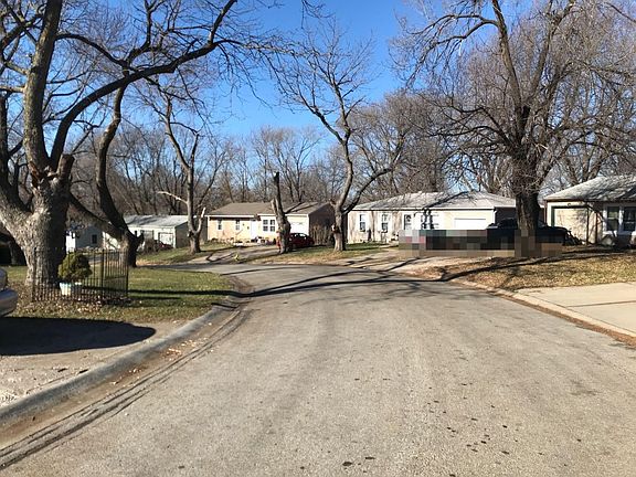 4th image of 6112 E 151st St
