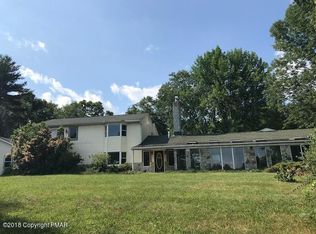575 Red Rock Rd, Cresco, PA 18326