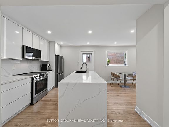 4th image of 770 Pam Cres