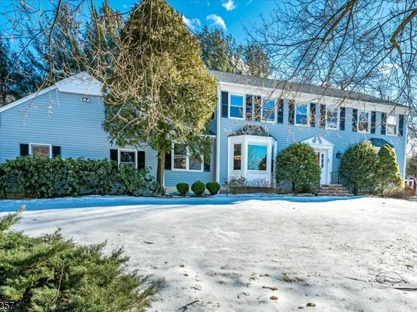 705 Meyersville Rd, Long Hill Twp., NJ 07933