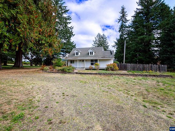 2nd image of 34693 Meridian Rd
