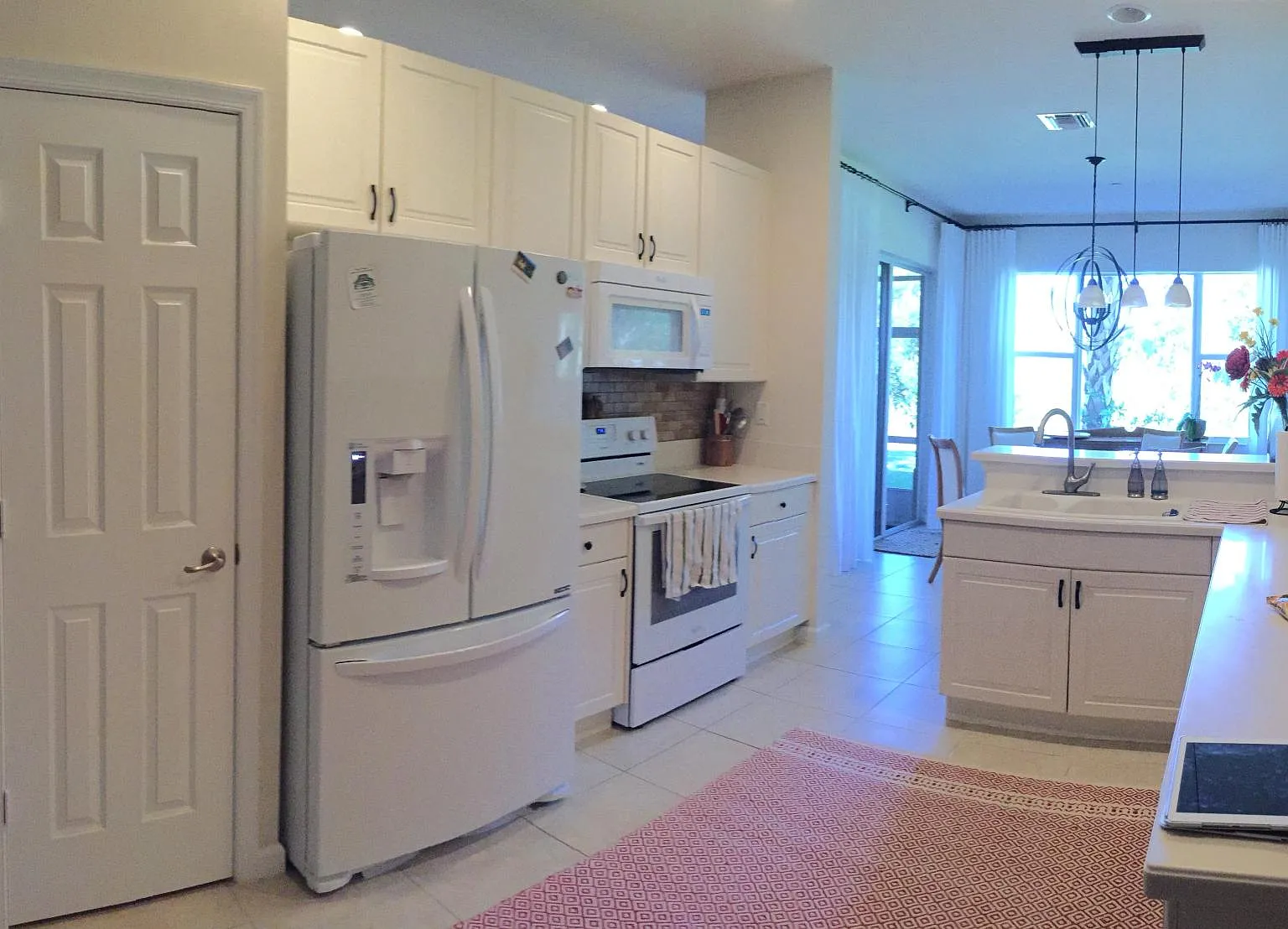 300 SW Otter Run Pl — Photo 2