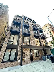 Rented by Tapiro Realty