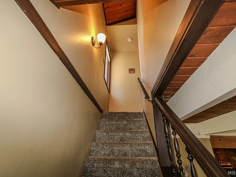 1159 Anita Ave — Photo 16