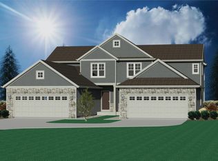 1001 Fleetfoot Dr, Waukesha, WI 53186