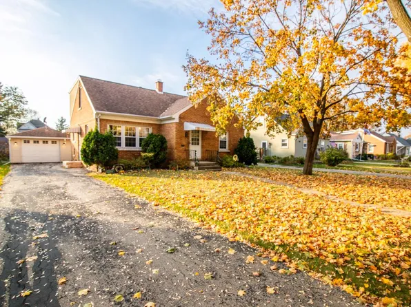 404 Pleasant STREET, Beaver Dam, WI 53916