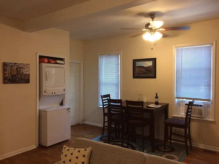 3143 N Southport Ave #1R — Photo 9