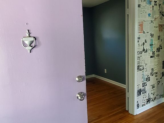 4th image of 1417 N Colorado Ave