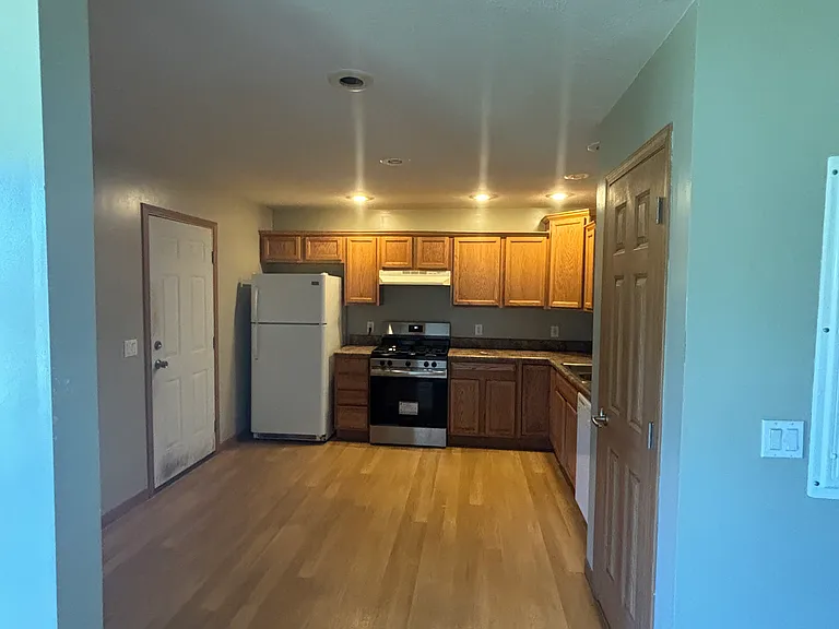1820 7th Ave — Photo 7