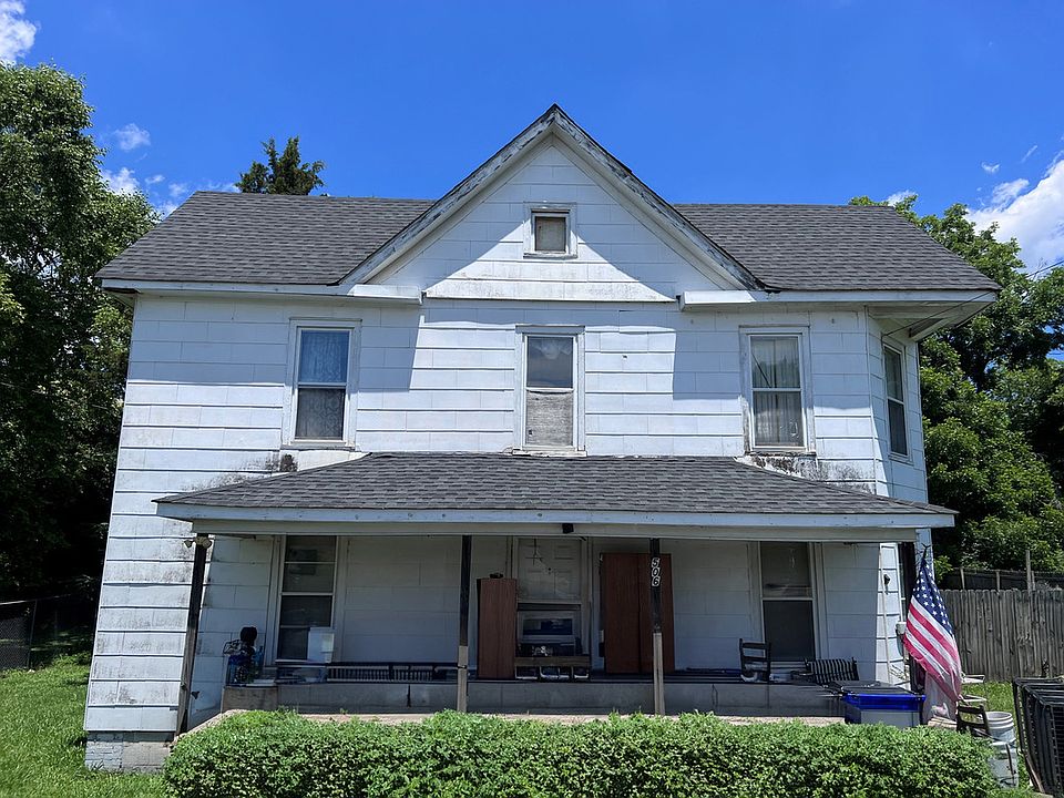 1st image of 506 W 4th St