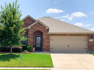 5900 Valley Haven Way, Fort Worth, TX 76244