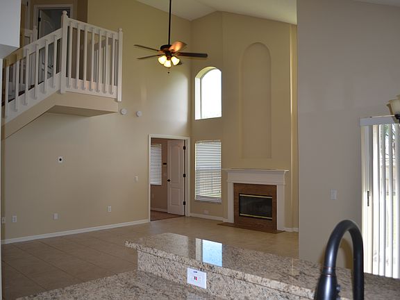 5th image of 25903 Bloomsbury Ct