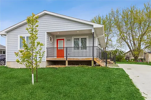 500 W 18th Pl Photo 1