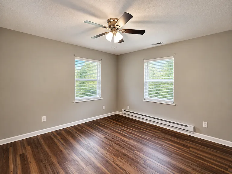 110 Felmet St #2A — Photo 14