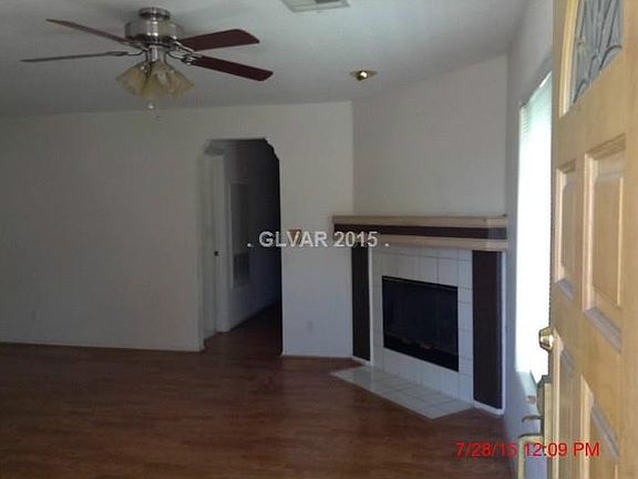 2nd image of 6808 Elm Creek Dr Unit 101