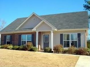 1313 Kinston Oaks Dr, Prattville, AL 36067