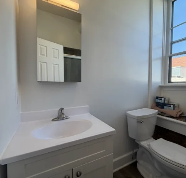 816 Massachusetts St #B — Photo 8