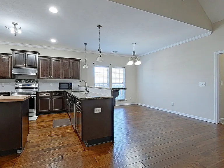 3024 Margot Ln — Photo 10
