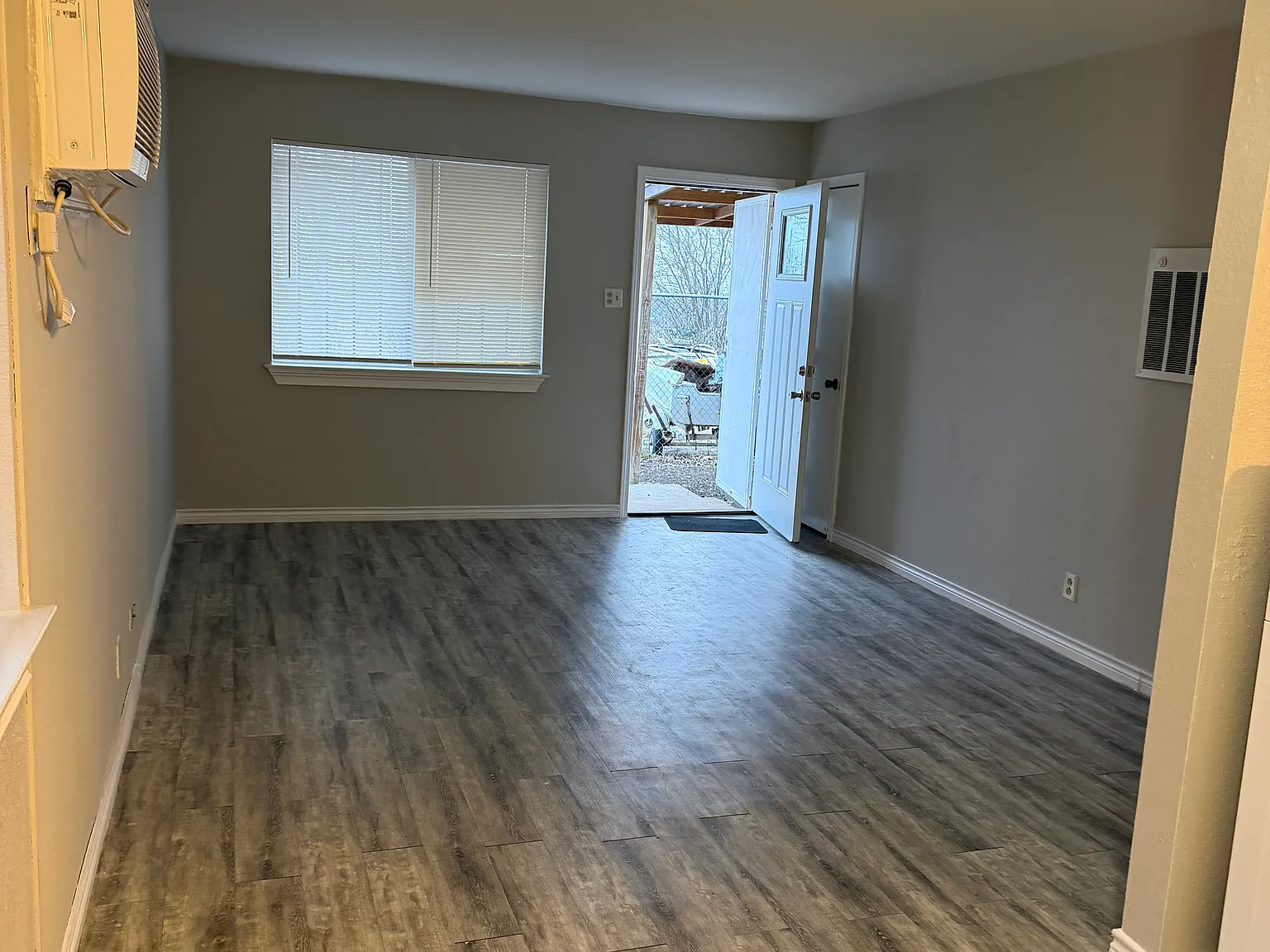 6510 Sun Valley Dr — Photo 3