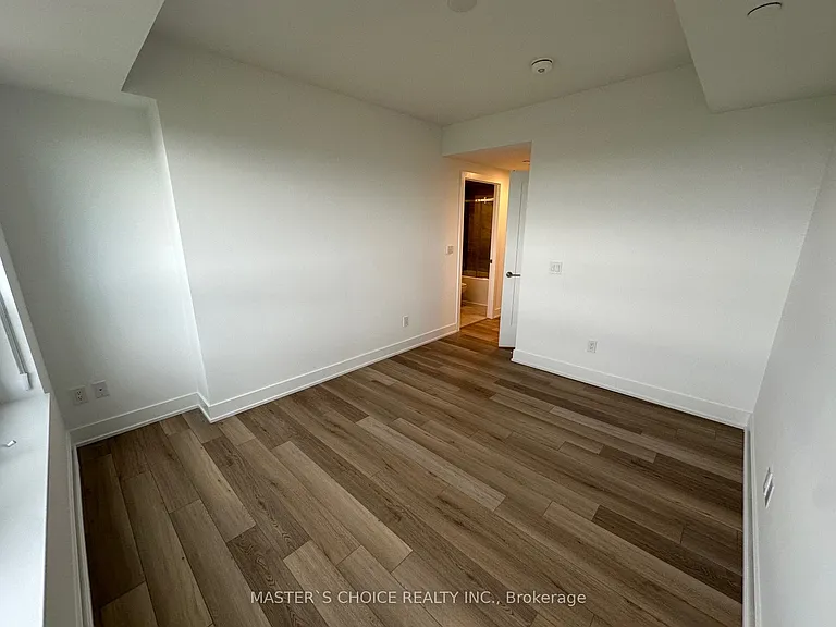 8 Cedarland Dr #1705 — Photo 13