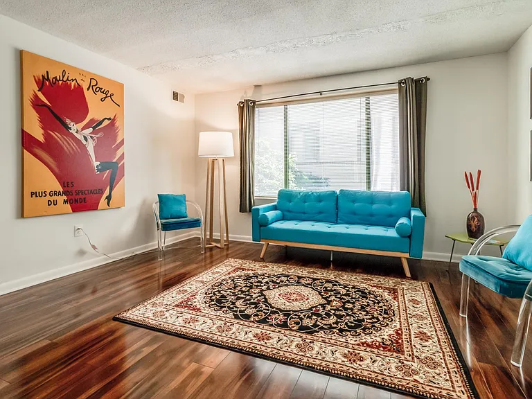 2141 Wisconsin Ave NW #204 — Photo 2