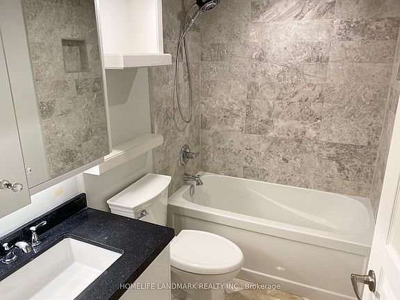 4th image of 509 Beecroft Rd #1205