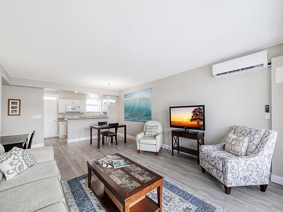 5th image of 1920 S Ocean Dr APT 1704