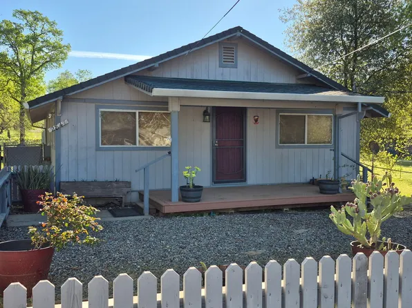 2847 Virginia Ave, Shasta Lake, CA 96019