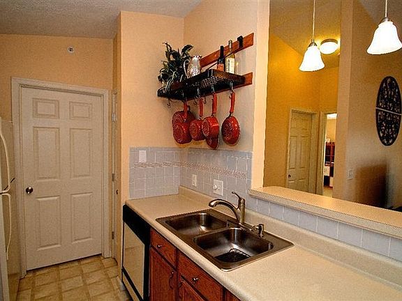 5th image of 1901 Waterstone Blvd APT 309