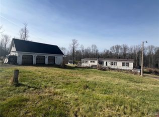 207 Mariposa Rd, De Ruyter, NY 13052