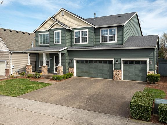2nd image of 14596 SE Cherry Hill Ln