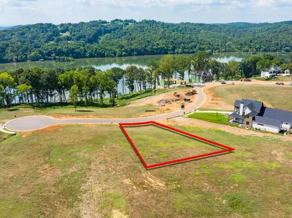 603 Firefly Dr, Loudon, TN 37774