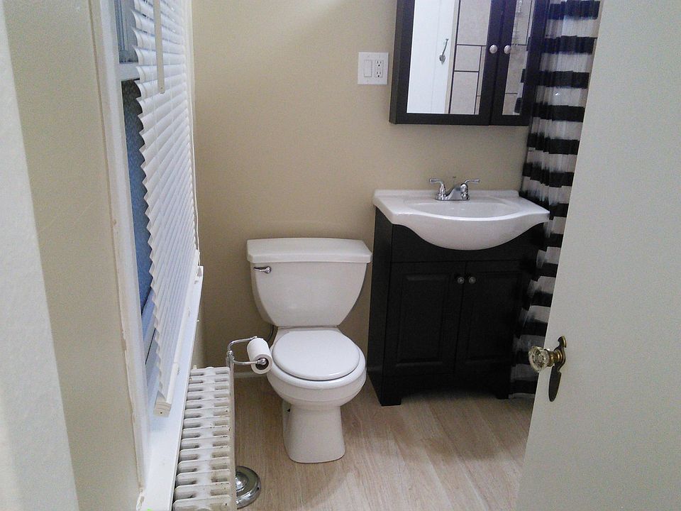 Completely updated tiled bath