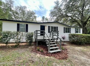 6621 N North Cir #40, Macclenny, FL 32063