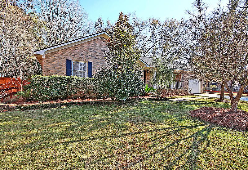 2nd image of 211 Chessington Cir