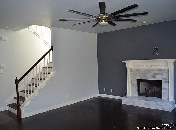 3rd image of 105 Gazelle Ct