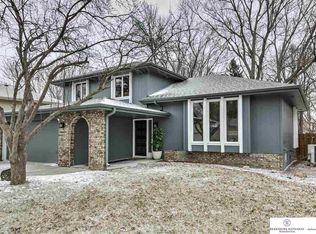 5067 S 161st Cir, Omaha, NE 68135