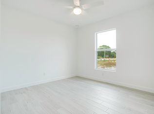 5402 Birch Dr, Fort Pierce, FL 34982