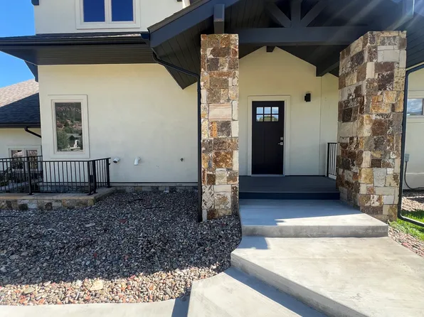 115 Coyote Pl #B, Gypsum, CO 81637