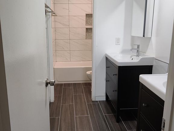 Upstairs Bathroom
